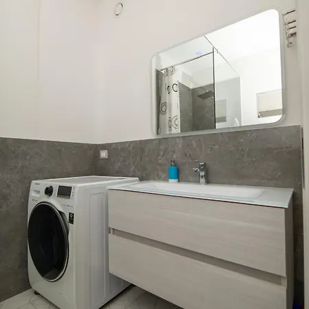 Imperial Deluxe Apartment Merano